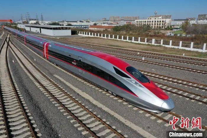 資料圖：雅萬(wàn)高鐵高速動(dòng)車組。姜超 攝
